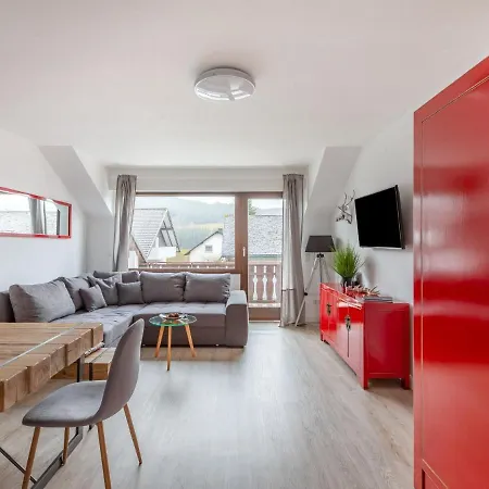 דירה Enticing Holiday In Near Ski-area